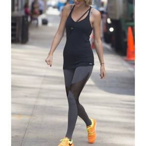 Alo Yoga Gray Coast Mesh Panel Yoga Leggings aso taylor swift